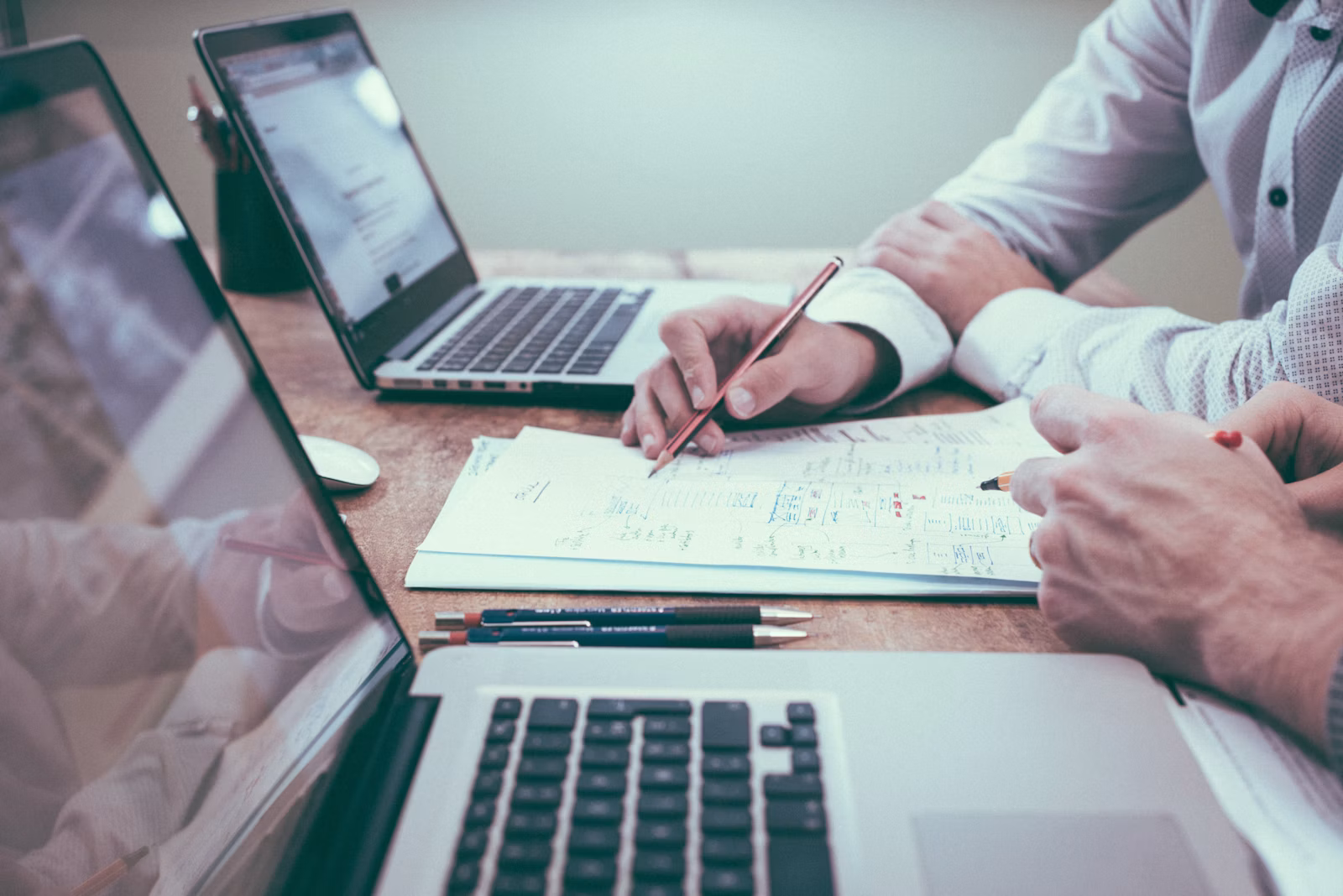 公司通过 ISO9001 质量管理体系认证